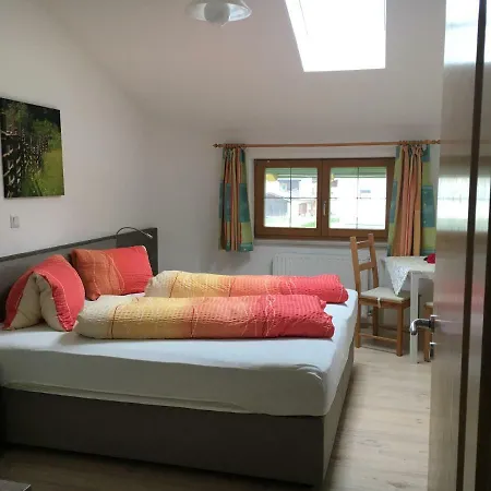 Haus Hochfeld 公寓 *